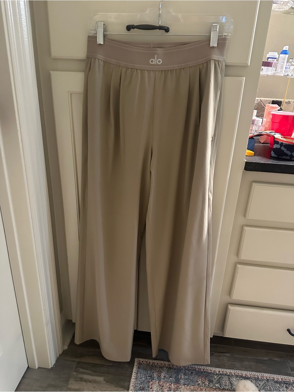 ALO Yoga Wide Leg High-Rise Pants in Taupe - Picture 3 of 3